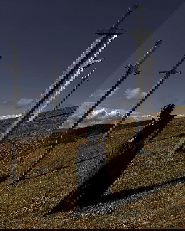 ayguldavlletova image ~ Altpins