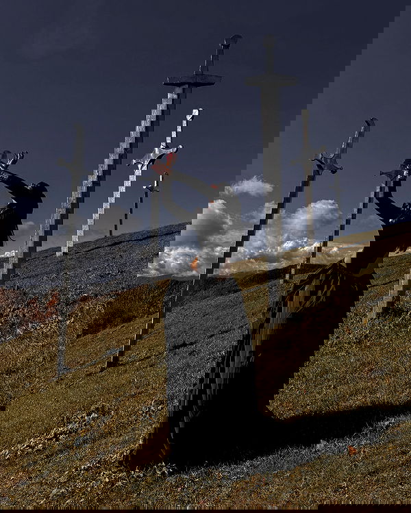 ayguldavlletova image ~ Altpins