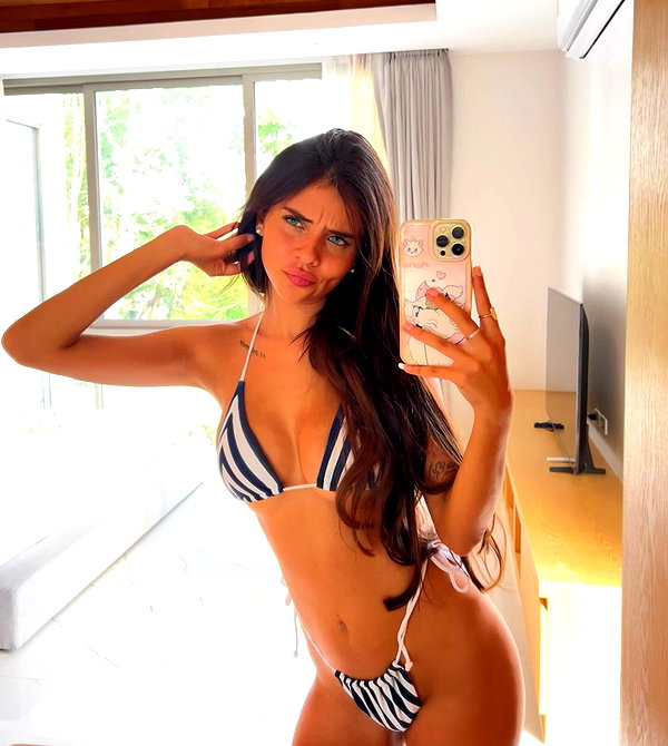 babyjoelle_ instagram image archive image