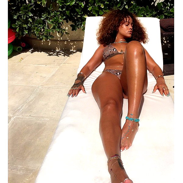 badgalriri instagram image archive image