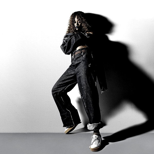badgalriri instagram image archive image