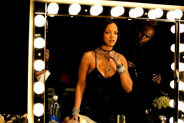 badgalriri instagram image archive image