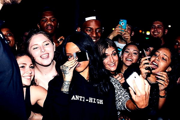 badgalriri instagram image archive image