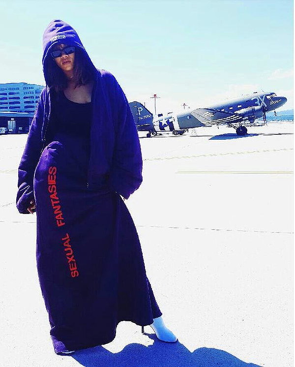 badgalriri instagram image archive image