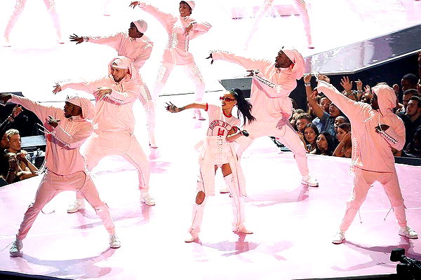 badgalriri instagram image archive image