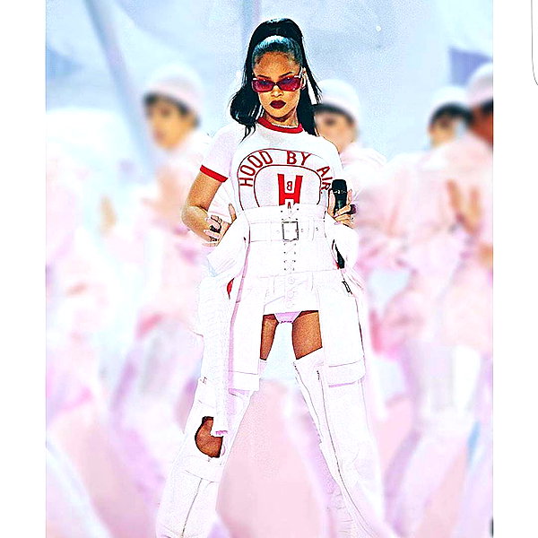 badgalriri instagram image archive image