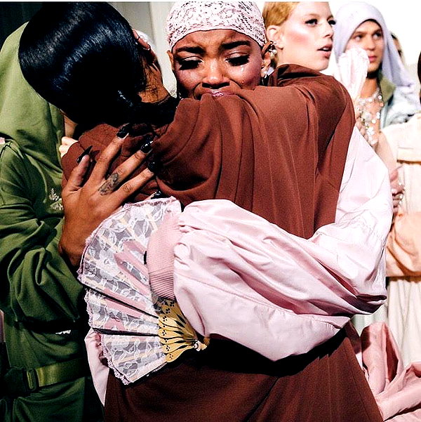 badgalriri instagram image archive image