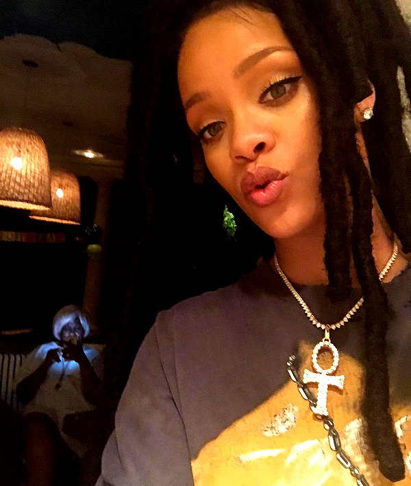 badgalriri instagram image archive image