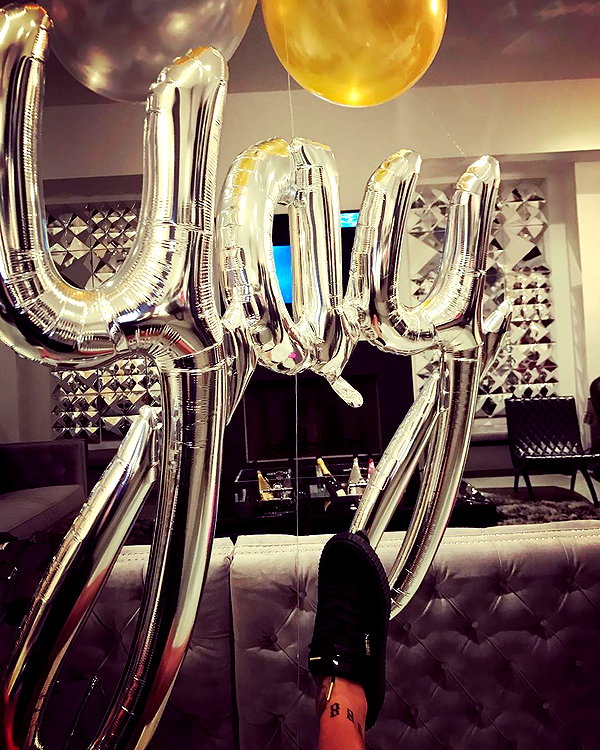 badgalriri instagram image archive image