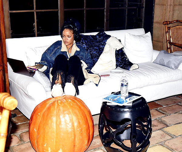 badgalriri instagram image archive image
