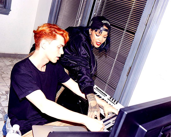 badgalriri instagram image archive image