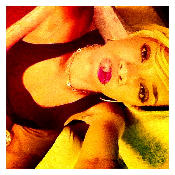 badgalriri instagram image archive image