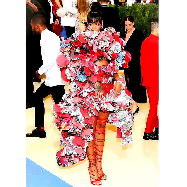 badgalriri instagram image archive image