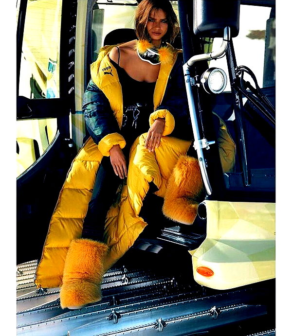 badgalriri instagram image archive image