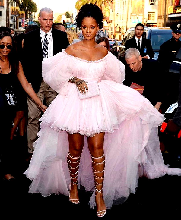 badgalriri instagram image archive image