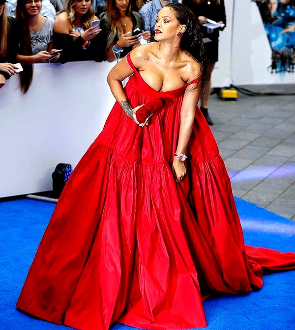 badgalriri instagram image archive image