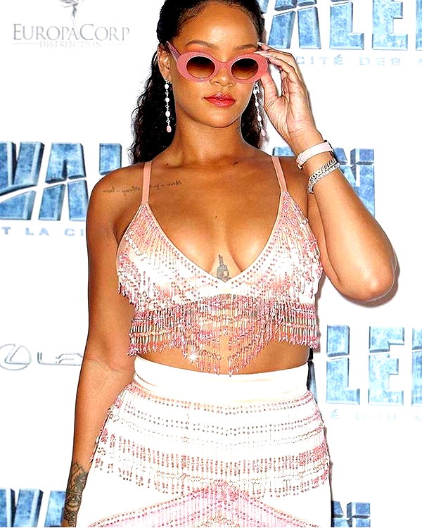 badgalriri instagram image archive image