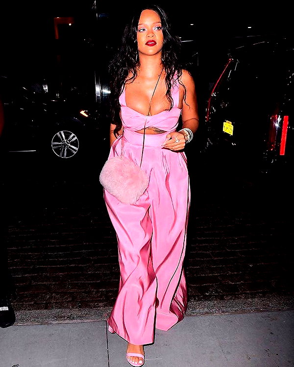 badgalriri instagram image archive image