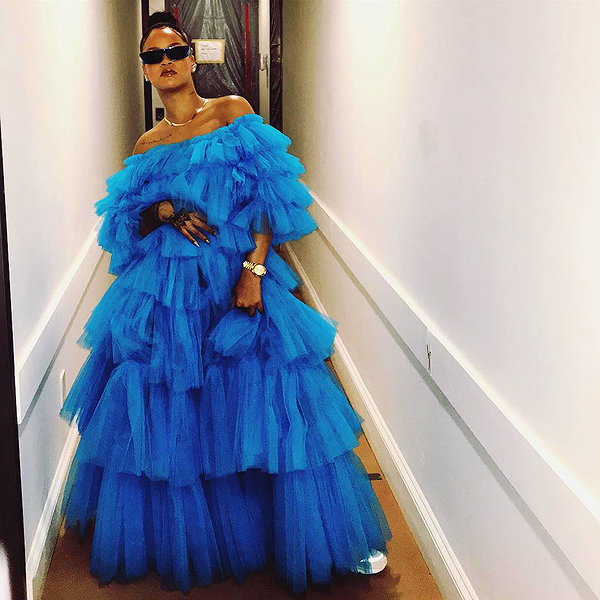badgalriri instagram image archive image