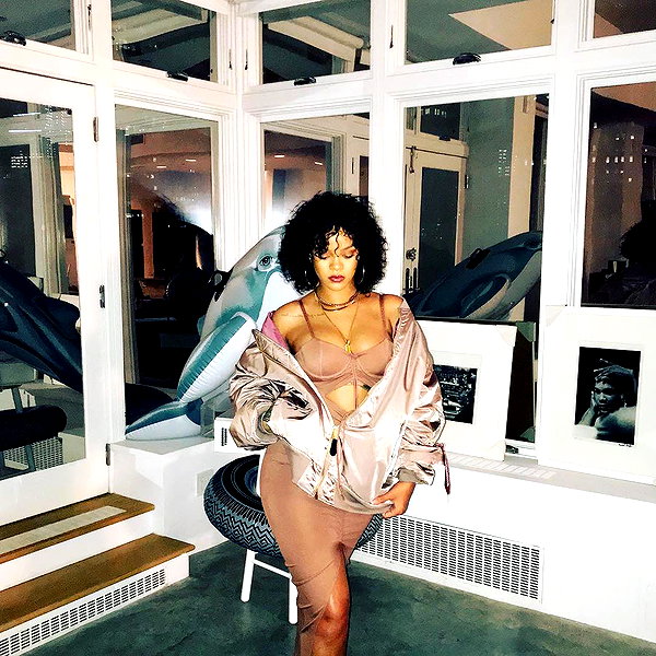 badgalriri instagram image archive image