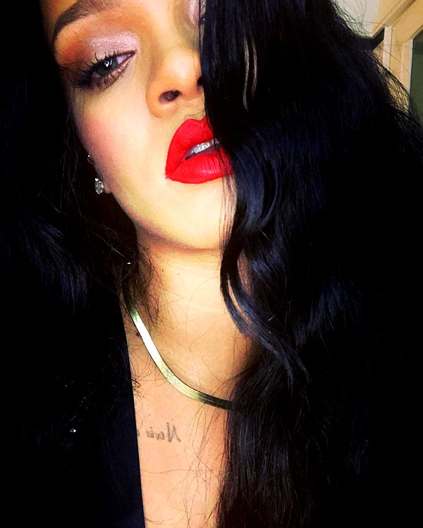 badgalriri instagram image archive image