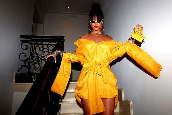 badgalriri instagram image archive image