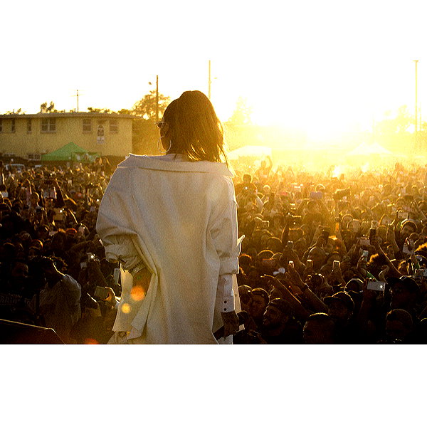 badgalriri instagram image archive image