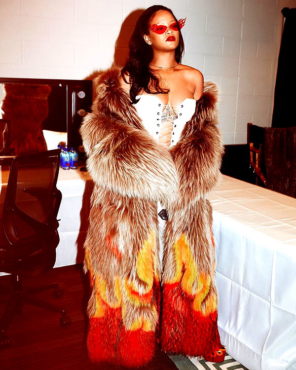 badgalriri instagram image archive image