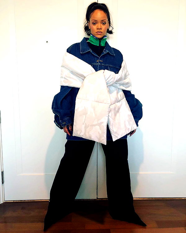 badgalriri instagram image archive image