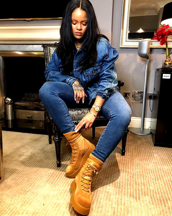 badgalriri instagram image archive image