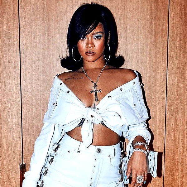 badgalriri instagram image archive image