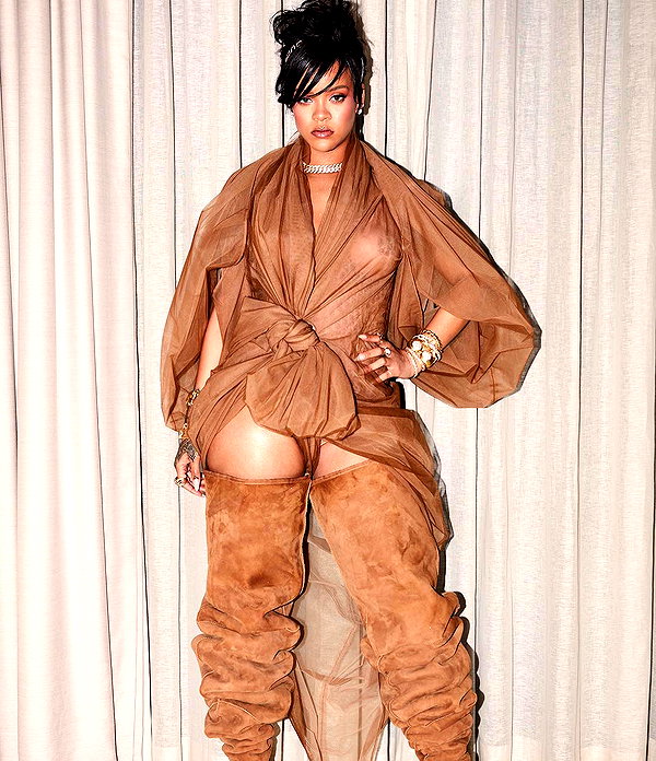 badgalriri instagram image archive image