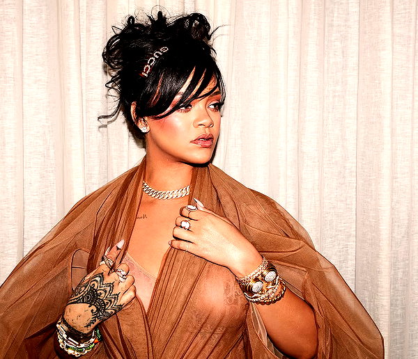 badgalriri instagram image archive image