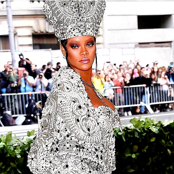 badgalriri instagram image archive image