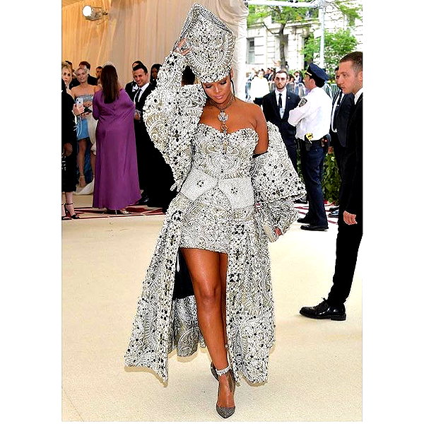 badgalriri instagram image archive image