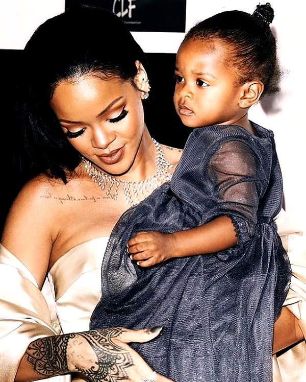 badgalriri instagram image archive image