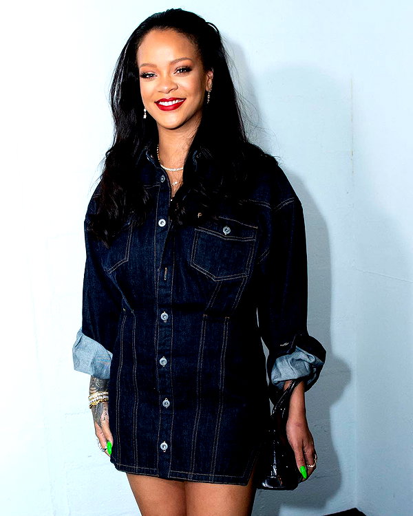 badgalriri instagram image archive image