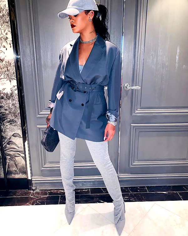 badgalriri instagram image archive image