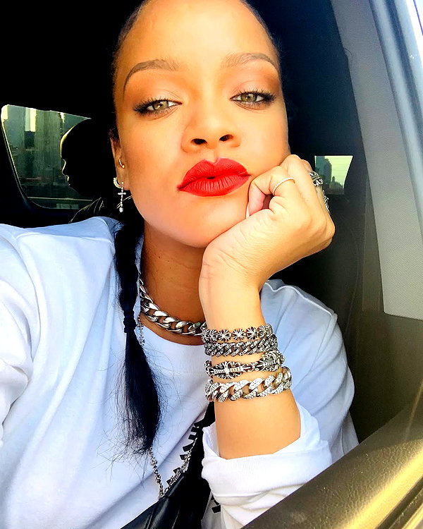 badgalriri instagram image archive image