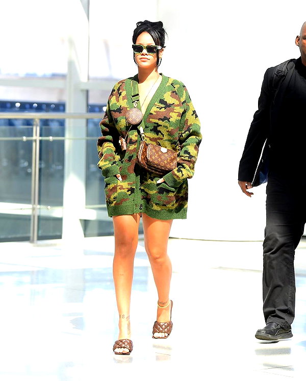 badgalriri instagram image archive image
