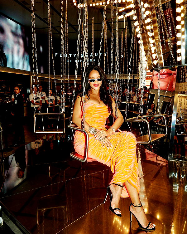 badgalriri instagram image archive image