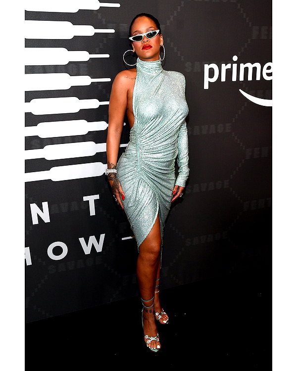 badgalriri instagram image archive image