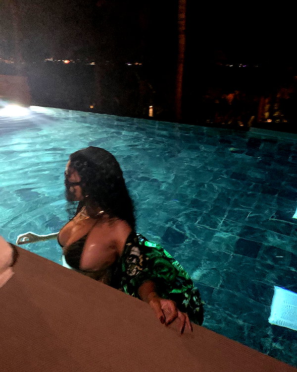 badgalriri instagram image archive image