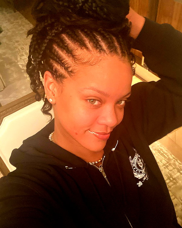 badgalriri instagram image archive image
