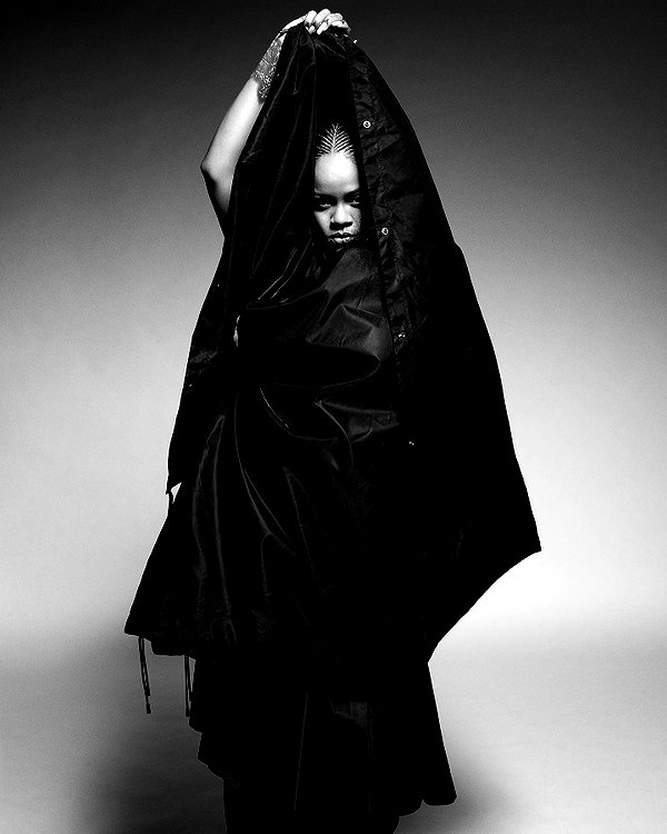badgalriri instagram image archive image