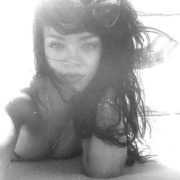 badgalriri instagram image archive image