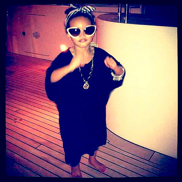 badgalriri instagram image archive image
