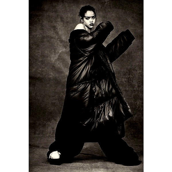 badgalriri instagram image archive image