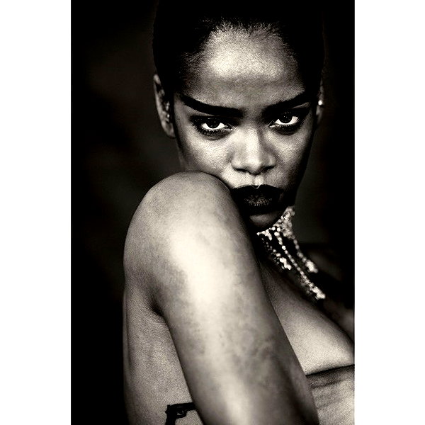 badgalriri instagram image archive image