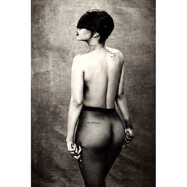 badgalriri instagram image archive image